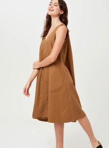 Toffee Sleeveless Midi Dress