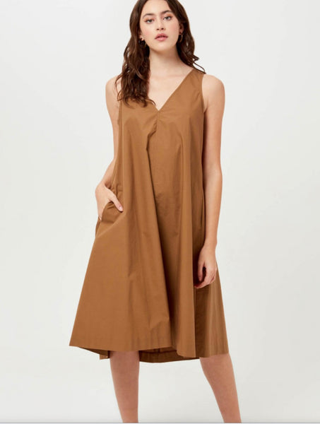 Toffee Sleeveless Midi Dress